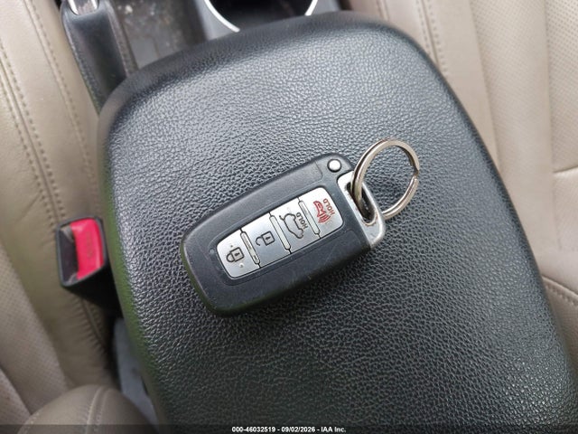 2014 Hyundai Elantra Gt მანქანა იყიდება აუქციონზე, vin: KMHD35LH8EU171582, აუქციონის ნომერი: 46032519