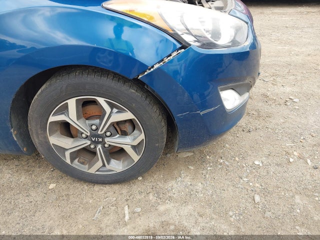2014 Hyundai Elantra Gt მანქანა იყიდება აუქციონზე, vin: KMHD35LH8EU171582, აუქციონის ნომერი: 46032519