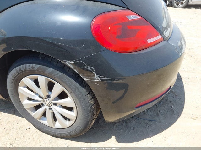 46032528 :رقم المزاد ، 3VWF17AT4FM603321 vin ، 2015 Volkswagen Beetle Coupe 1.8t Fleet Edition مزاد بيع