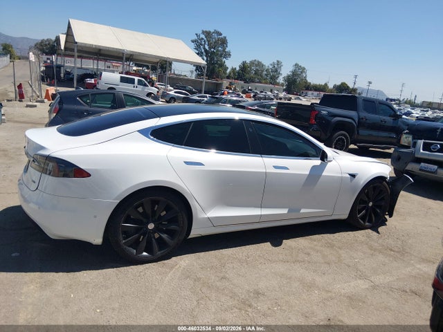 Продажа на аукционе авто 2018 Tesla Model S 100d/75d/p100d, vin: 5YJSA1E2XJF273035, номер лота: 46032534