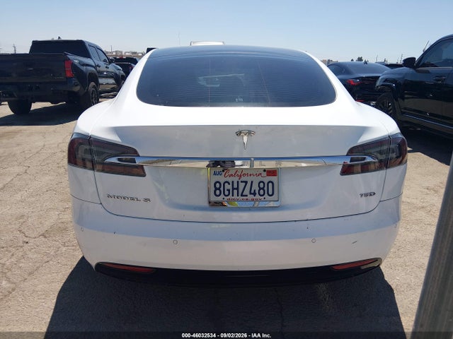 Продажа на аукционе авто 2018 Tesla Model S 100d/75d/p100d, vin: 5YJSA1E2XJF273035, номер лота: 46032534