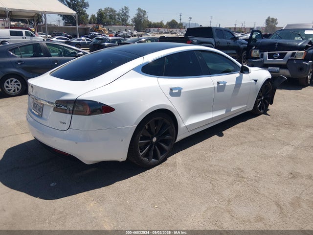 Продажа на аукционе авто 2018 Tesla Model S 100d/75d/p100d, vin: 5YJSA1E2XJF273035, номер лота: 46032534