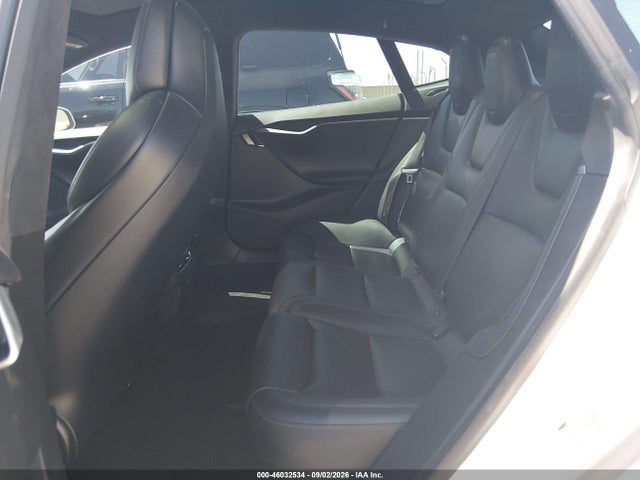 Продажа на аукционе авто 2018 Tesla Model S 100d/75d/p100d, vin: 5YJSA1E2XJF273035, номер лота: 46032534