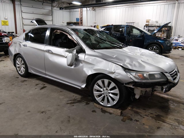 46032538 :رقم المزاد ، 1HGCR2F87FA143253 vin ، 2015 Honda Accord Ex-l مزاد بيع