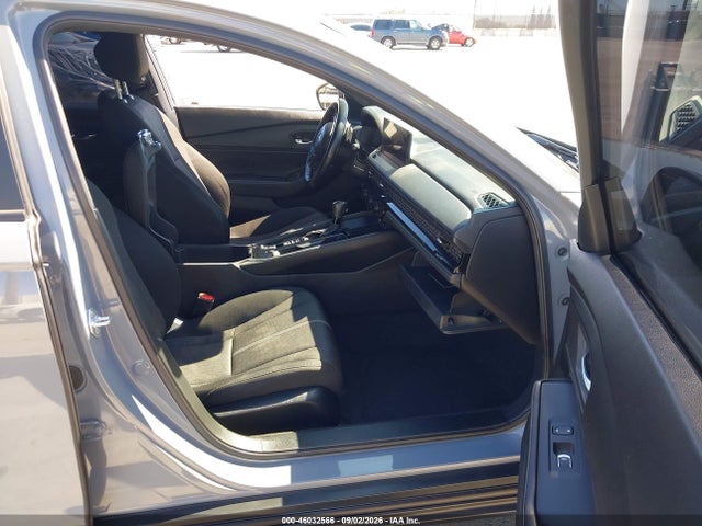 1HGCY2F56PA014592 Honda Accord Hybrid Sport