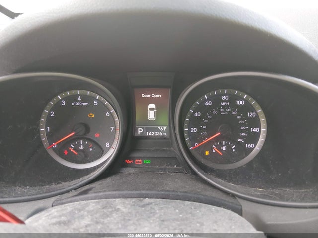 Продажа на аукционе авто 2016 Hyundai Santa Fe Sport 2.4l, vin: 5XYZT3LB6GG327939, номер лота: 46032570