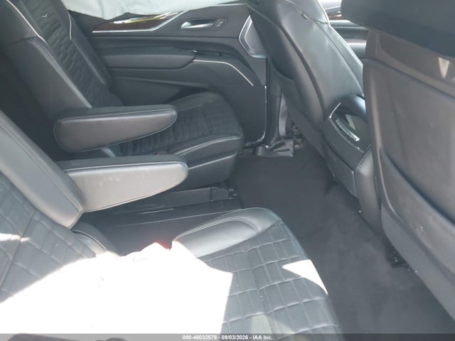 46032579 :رقم المزاد ، 1GYS4RKL1PR429026 vin ، 2023 Cadillac Escalade Esv 4wd Sport Platinum مزاد بيع