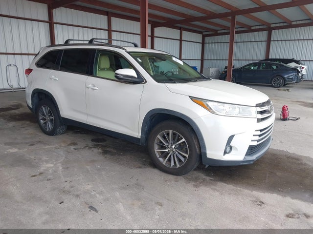 46032598 :رقم المزاد ، 5TDKZRFH0KS563534 vin ، 2019 Toyota Highlander Xle مزاد بيع