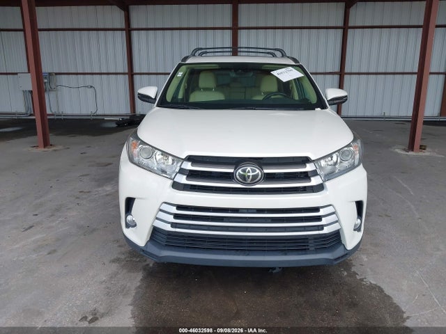 46032598 :رقم المزاد ، 5TDKZRFH0KS563534 vin ، 2019 Toyota Highlander Xle مزاد بيع