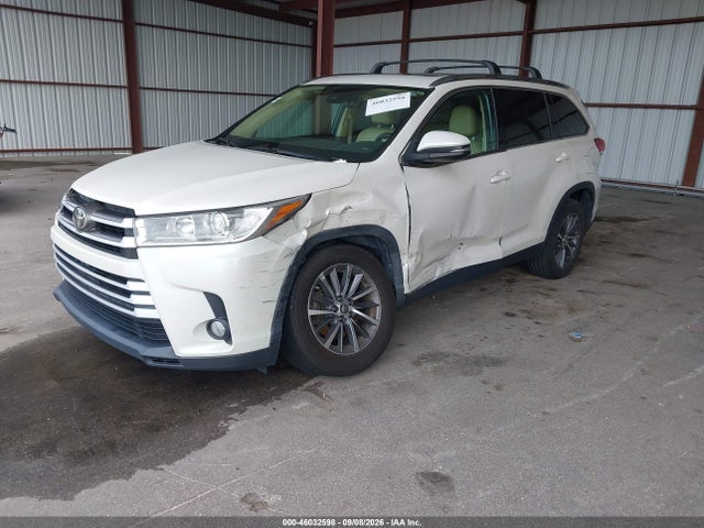 46032598 :رقم المزاد ، 5TDKZRFH0KS563534 vin ، 2019 Toyota Highlander Xle مزاد بيع