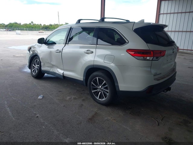 46032598 :رقم المزاد ، 5TDKZRFH0KS563534 vin ، 2019 Toyota Highlander Xle مزاد بيع