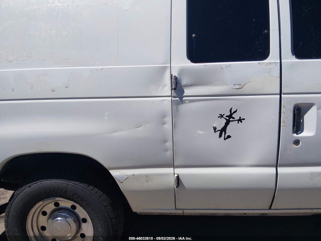 46032610 :رقم المزاد ، 1FDPE24L83HA15962 vin ، 2003 Ford E-250 Recreational مزاد بيع