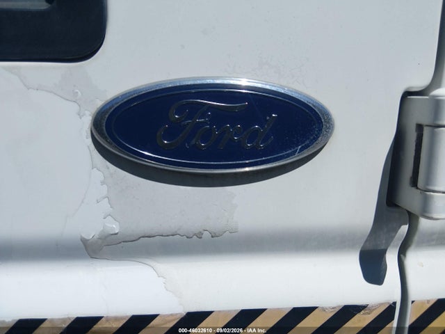 46032610 :رقم المزاد ، 1FDPE24L83HA15962 vin ، 2003 Ford E-250 Recreational مزاد بيع