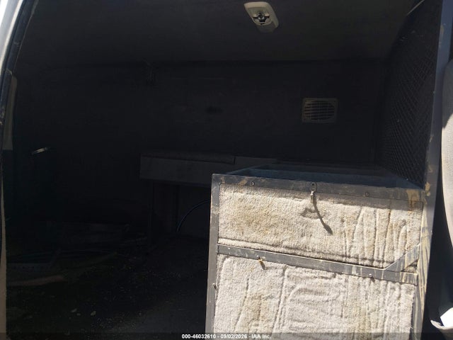46032610 :رقم المزاد ، 1FDPE24L83HA15962 vin ، 2003 Ford E-250 Recreational مزاد بيع