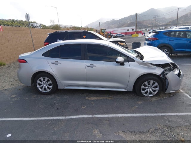 5YFB4MDE4SP267466 Toyota COROLLA LE