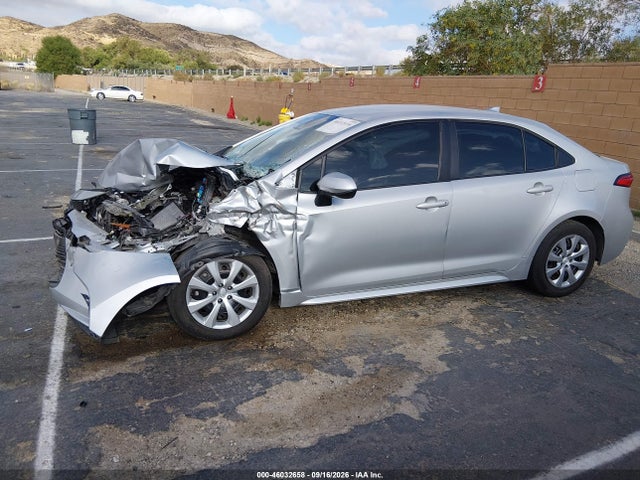 5YFB4MDE4SP267466 Toyota COROLLA LE