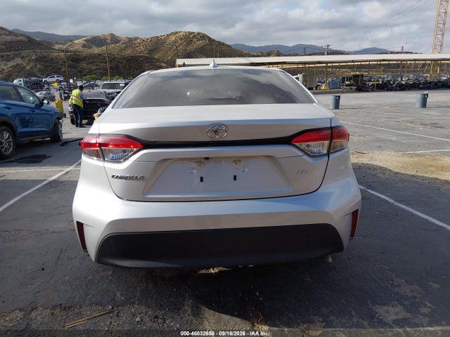 5YFB4MDE4SP267466 Toyota COROLLA LE