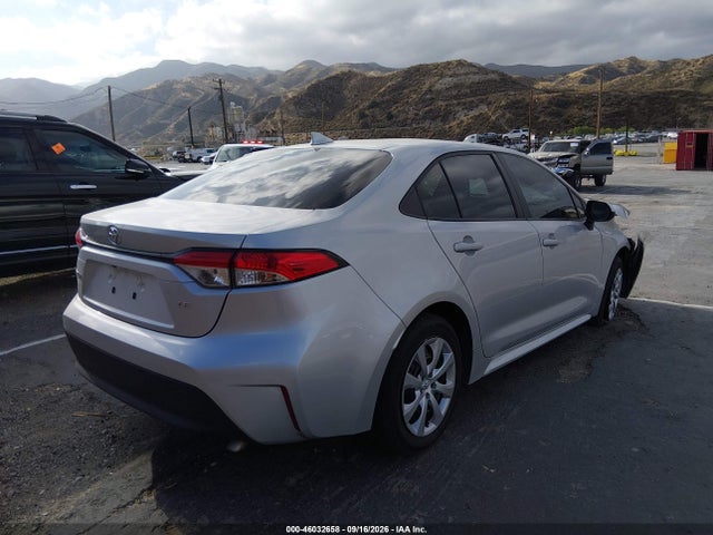 5YFB4MDE4SP267466 Toyota COROLLA LE