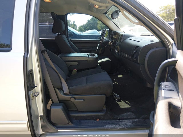 Продаж на аукціоні авто 2011 Chevrolet Silverado 1500 Lt, vin: 1GCRKSE30BZ292196, номер лоту: 46032666