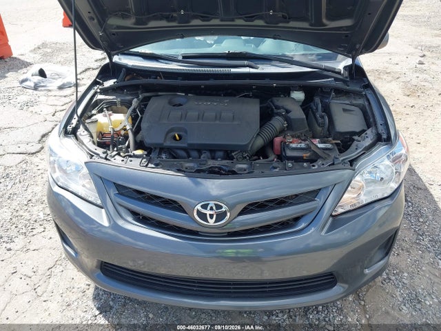 46032677 :رقم المزاد ، 5YFBU4EE8CP017888 vin ، 2012 Toyota Corolla Le مزاد بيع