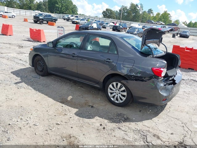 46032677 :رقم المزاد ، 5YFBU4EE8CP017888 vin ، 2012 Toyota Corolla Le مزاد بيع