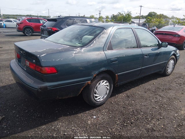 46032678 :رقم المزاد ، 4T1BG22K5VU786887 vin ، 1997 Toyota Camry Le مزاد بيع