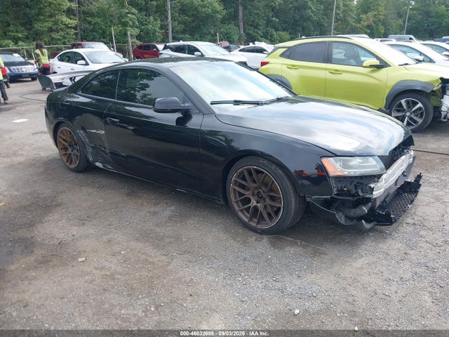 Продажа на аукционе авто 2010 Audi A5 2.0t Premium, vin: WAULFAFR1AA037879, номер лота: 46032698