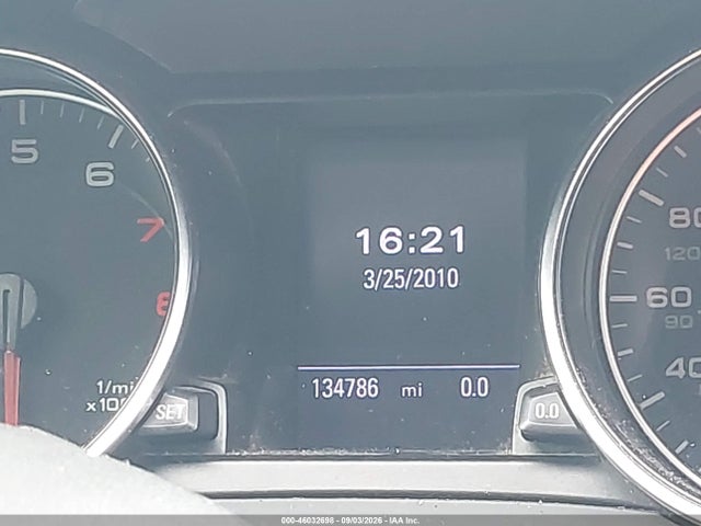 Продажа на аукционе авто 2010 Audi A5 2.0t Premium, vin: WAULFAFR1AA037879, номер лота: 46032698