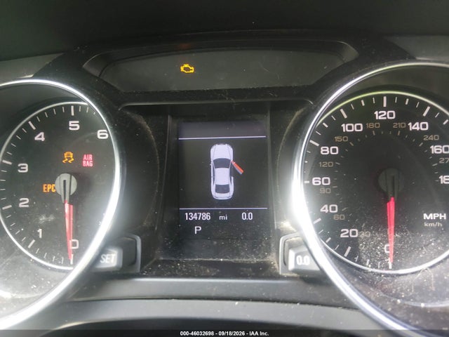 Продажа на аукционе авто 2010 Audi A5 2.0t Premium, vin: WAULFAFR1AA037879, номер лота: 46032698