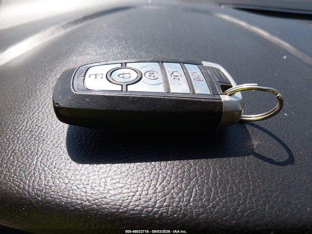 2017 Ford Fusion Titanium მანქანა იყიდება აუქციონზე, vin: 3FA6P0K90HR123896, აუქციონის ნომერი: 46032716