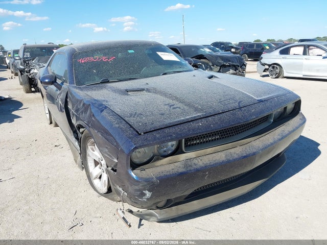 46032767 :رقم المزاد ، 2C3CDYAGXEH123453 vin ، 2014 Dodge Challenger Sxt Plus مزاد بيع