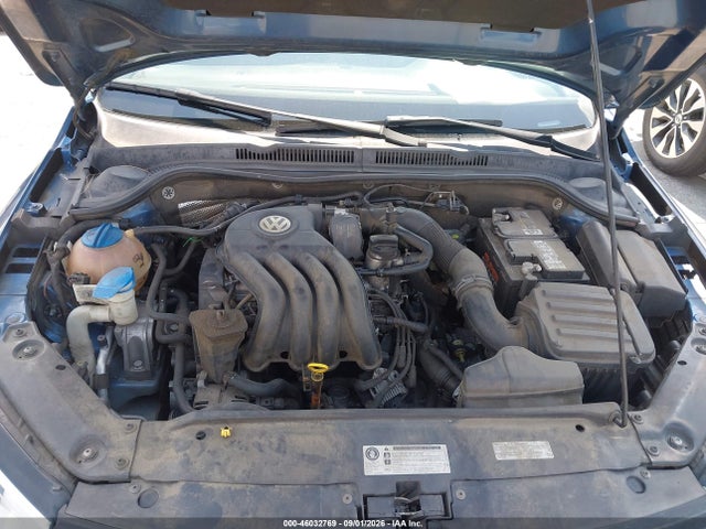 Продаж на аукціоні авто 2015 Volkswagen Jetta 2.0l S, vin: 3VW2K7AJ0FM315533, номер лоту: 46032769