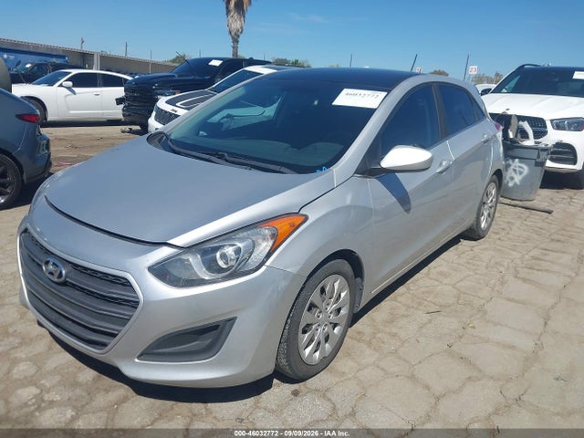 Продаж на аукціоні авто 2017 Hyundai Elantra Gt, vin: KMHD35LH8HU378705, номер лоту: 46032772