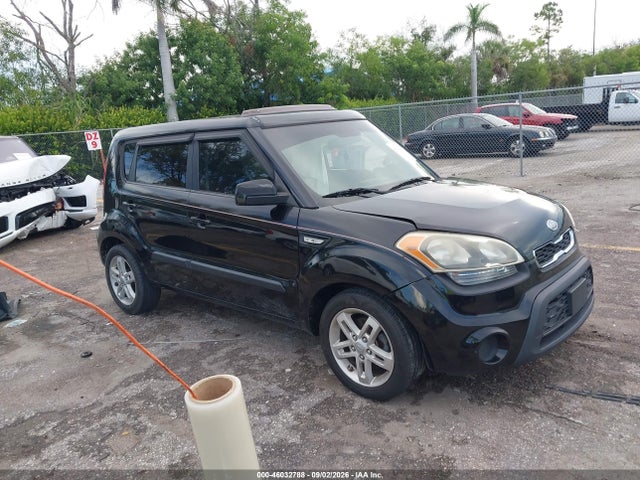 46032788 :رقم المزاد ، KNDJT2A54C7744939 vin ، 2012 Kia Soul مزاد بيع