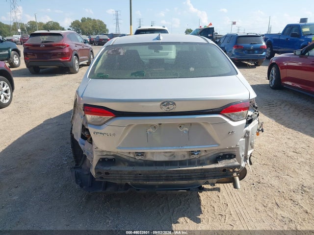 46032801 :رقم المزاد ، JTDEPRAE2LJ047397 vin ، 2020 Toyota Corolla Le مزاد بيع