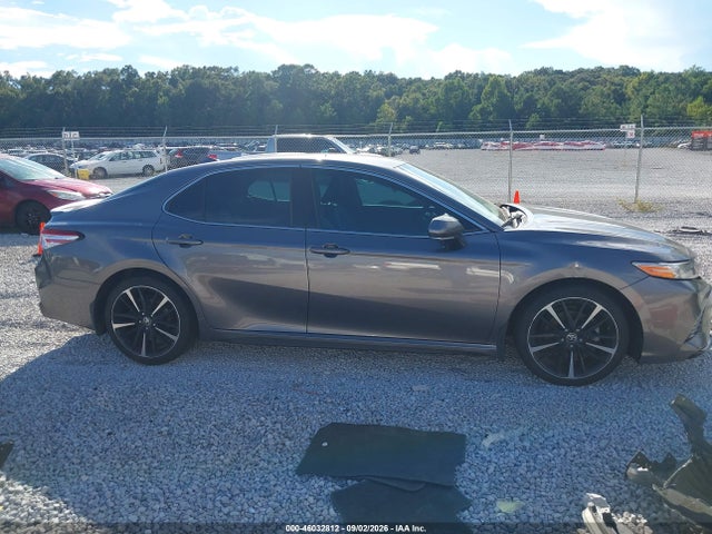 46032812 :رقم المزاد ، 4T1K61AKXLU510295 vin ، 2020 Toyota Camry Xse مزاد بيع