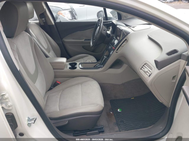 46032820 :رقم المزاد ، 1G1RH6E41DU145408 vin ، 2013 Chevrolet Volt مزاد بيع