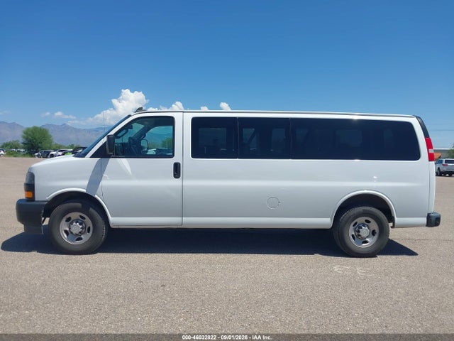 Chevrolet Express 3500 Ls 2019 1GAZGNFG8K1327028 Image 19