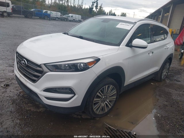 Продаж на аукціоні авто 2016 Hyundai Tucson Se, vin: KM8J33A45GU137951, номер лоту: 46032867