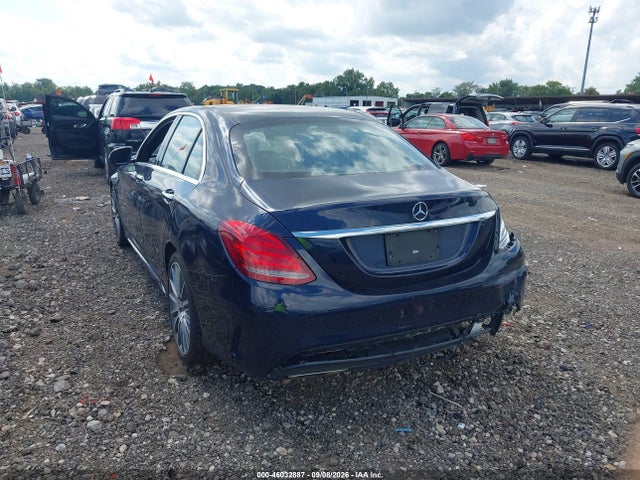 2017 Mercedes-benz C 300 Sport 4matic მანქანა იყიდება აუქციონზე, vin: 55SWF4KB6HU216123, აუქციონის ნომერი: 46032887