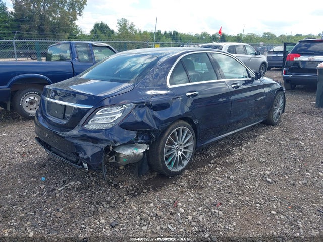 2017 Mercedes-benz C 300 Sport 4matic მანქანა იყიდება აუქციონზე, vin: 55SWF4KB6HU216123, აუქციონის ნომერი: 46032887