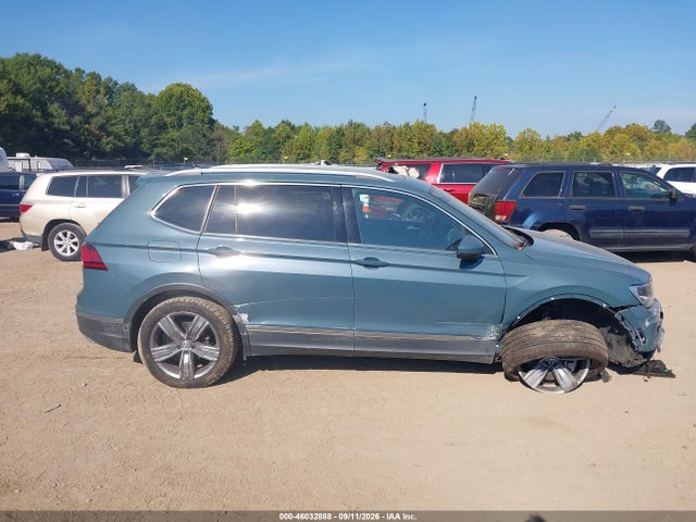 46032888 :رقم المزاد ، 3VV2B7AX6MM061218 vin ، 2021 Volkswagen Tiguan 2.0t Se/2.0t Se R-line Black/2.0t Sel مزاد بيع