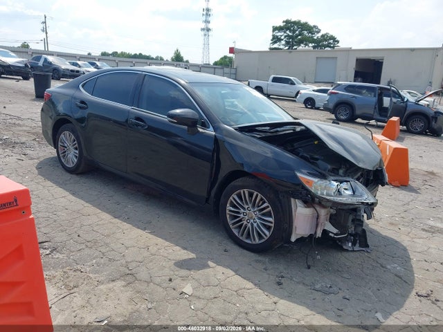 46032918 :رقم المزاد ، JTHBK1GGXF2170826 vin ، 2015 Lexus Es 350 مزاد بيع