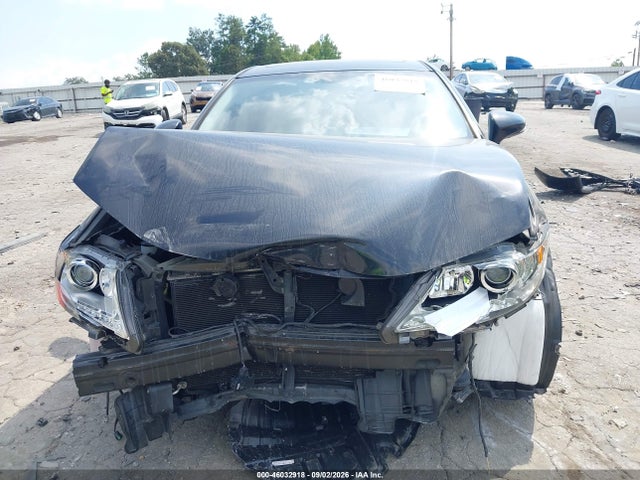 46032918 :رقم المزاد ، JTHBK1GGXF2170826 vin ، 2015 Lexus Es 350 مزاد بيع