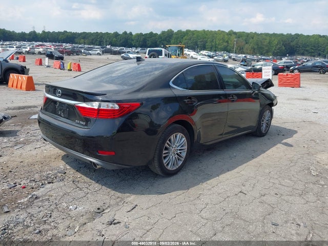 46032918 :رقم المزاد ، JTHBK1GGXF2170826 vin ، 2015 Lexus Es 350 مزاد بيع