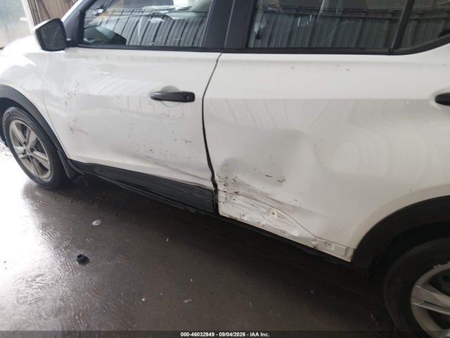 3N1CP5BV5SL474260 Nissan Kicks Play S
