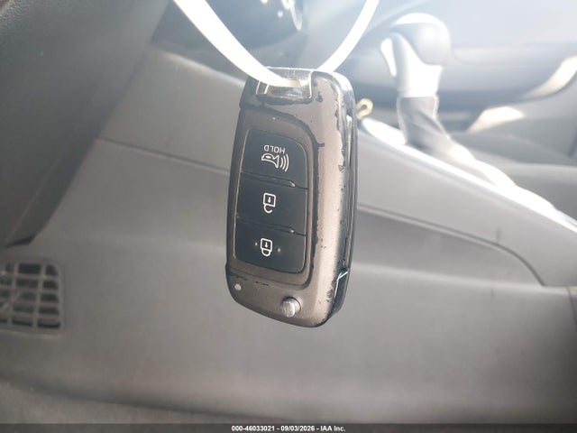 Продажа на аукционе авто 2021 Hyundai Venue Se, vin: KMHRB8A34MU077134, номер лота: 46033021