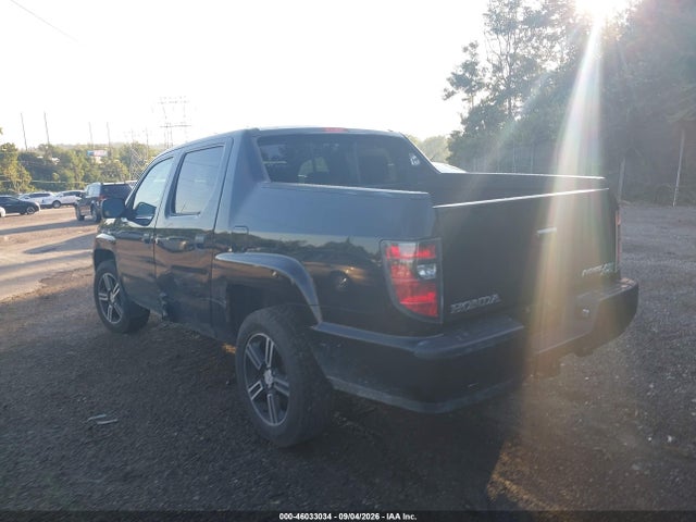 Honda Ridgeline Sport 2014 5FPYK1F73EB009637 Image 3