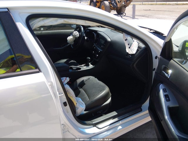 2015 Kia Optima Sx Turbo მანქანა იყიდება აუქციონზე, vin: 5XXGR4A65FG375713, აუქციონის ნომერი: 46033037
