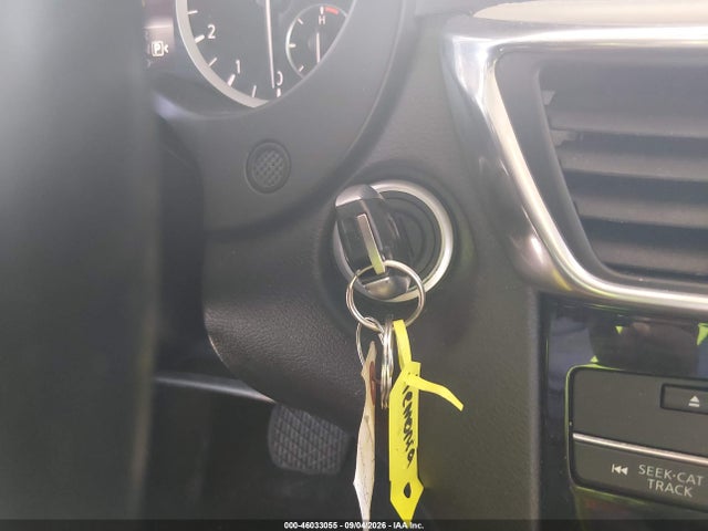 46033055 :رقم المزاد ، SJKCH5CR0HA020085 vin ، 2017 Infiniti Qx30 Premium مزاد بيع